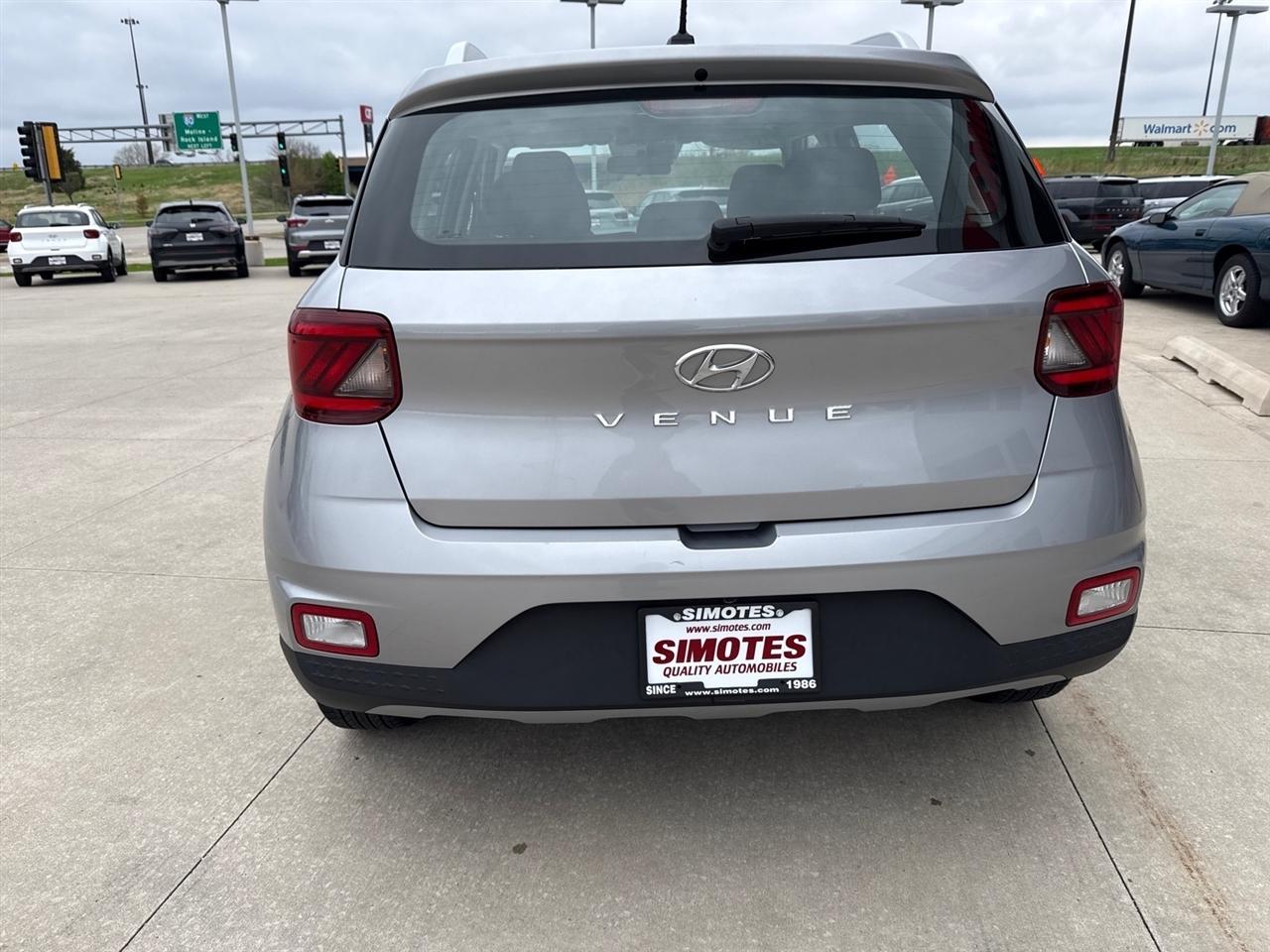 Hyundai Venue SEL 2025