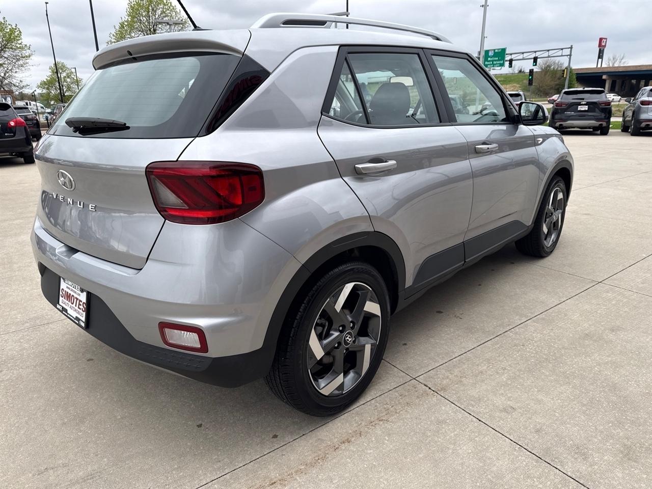 Hyundai Venue SEL 2025