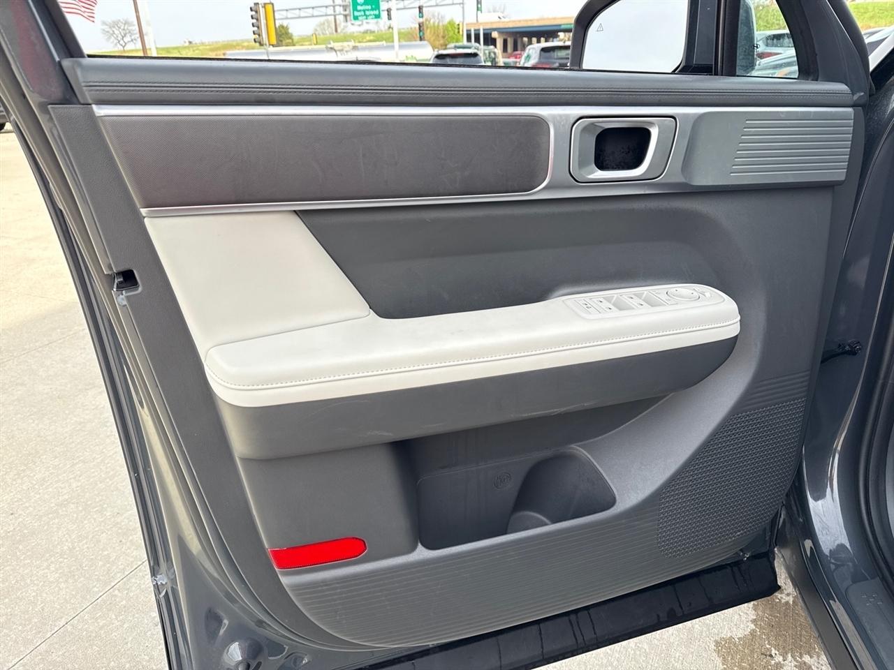 Hyundai Santa Fe SEL AWD 2026