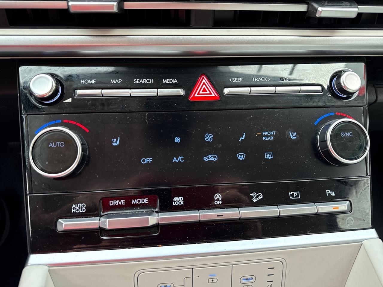 Hyundai Santa Fe SEL AWD 2026