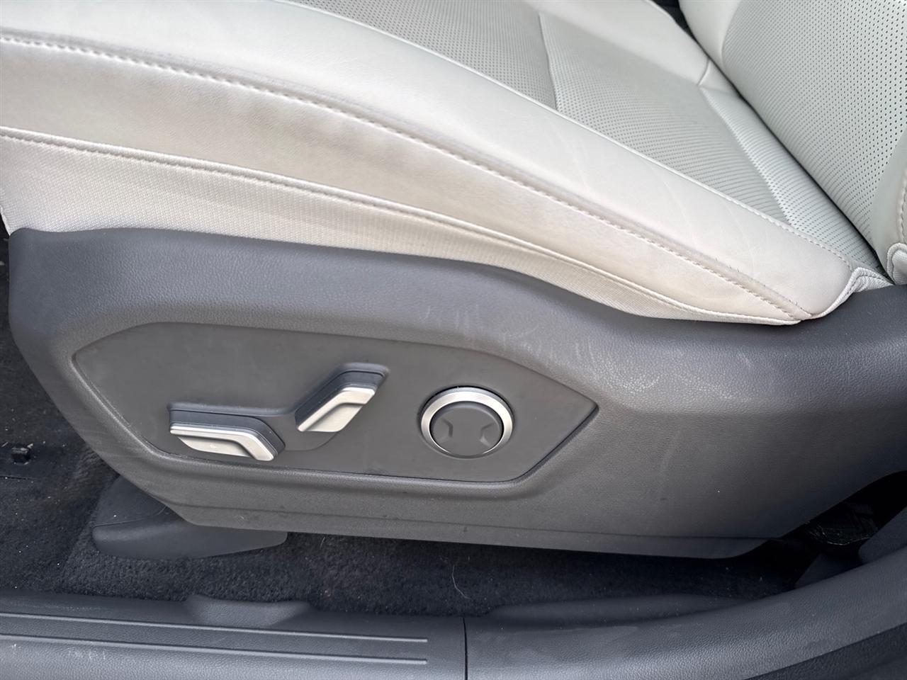 Hyundai Santa Fe SEL AWD 2026