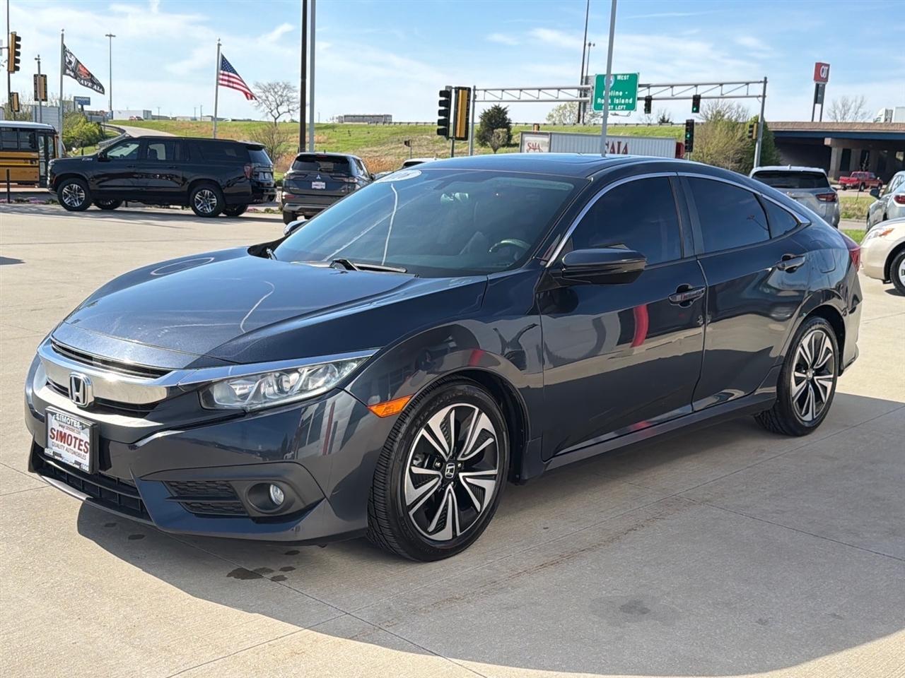 Honda Civic EX-T Sedan CVT 2016