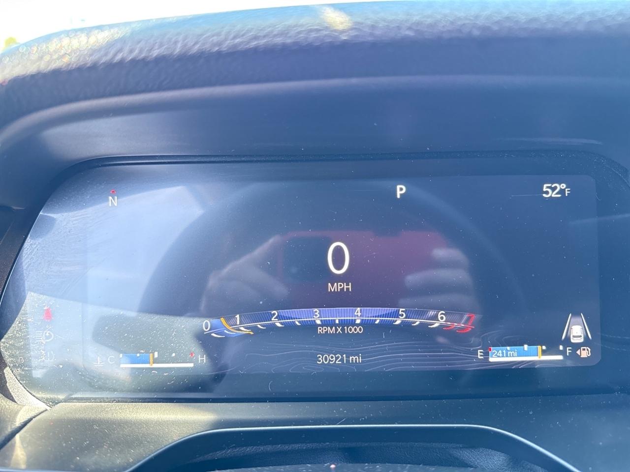 Jeep Grand Cherokee Laredo 4WD 2025