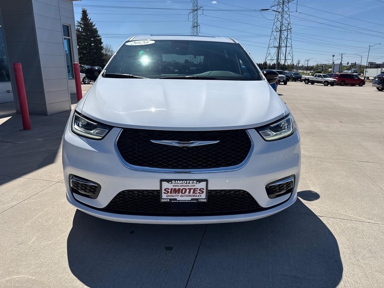 Chrysler Pacifica Limited 2026