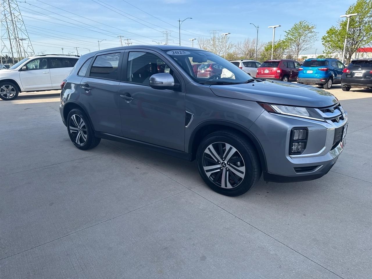 Mitsubishi Outlander Sport 2.0 ES 4WD 2025