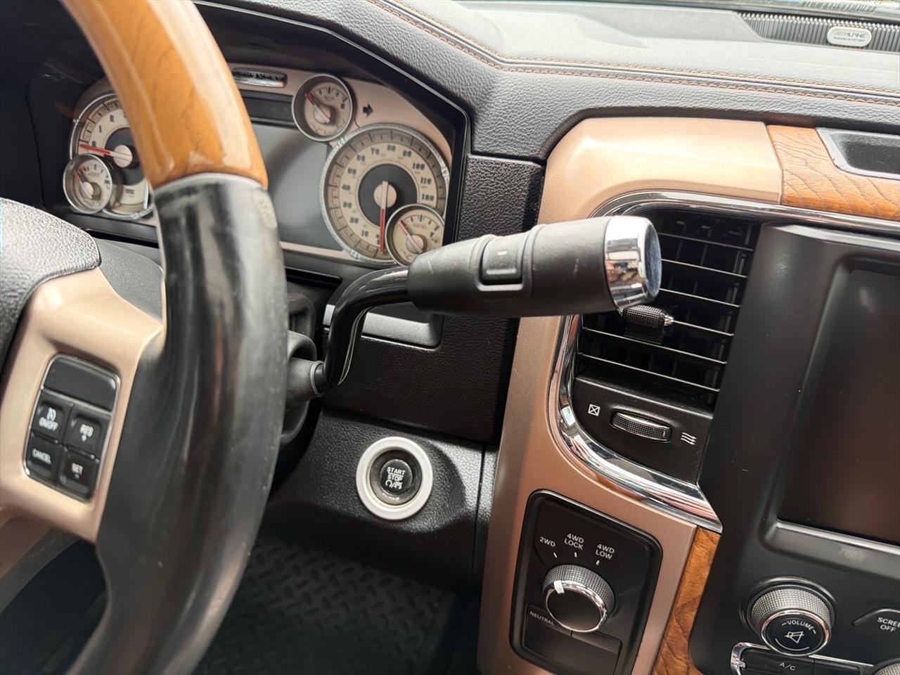 RAM 2500 Longhorn Crew Cab SWB 4WD 2014