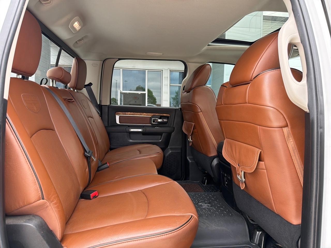 RAM 2500 Longhorn Crew Cab SWB 4WD 2014