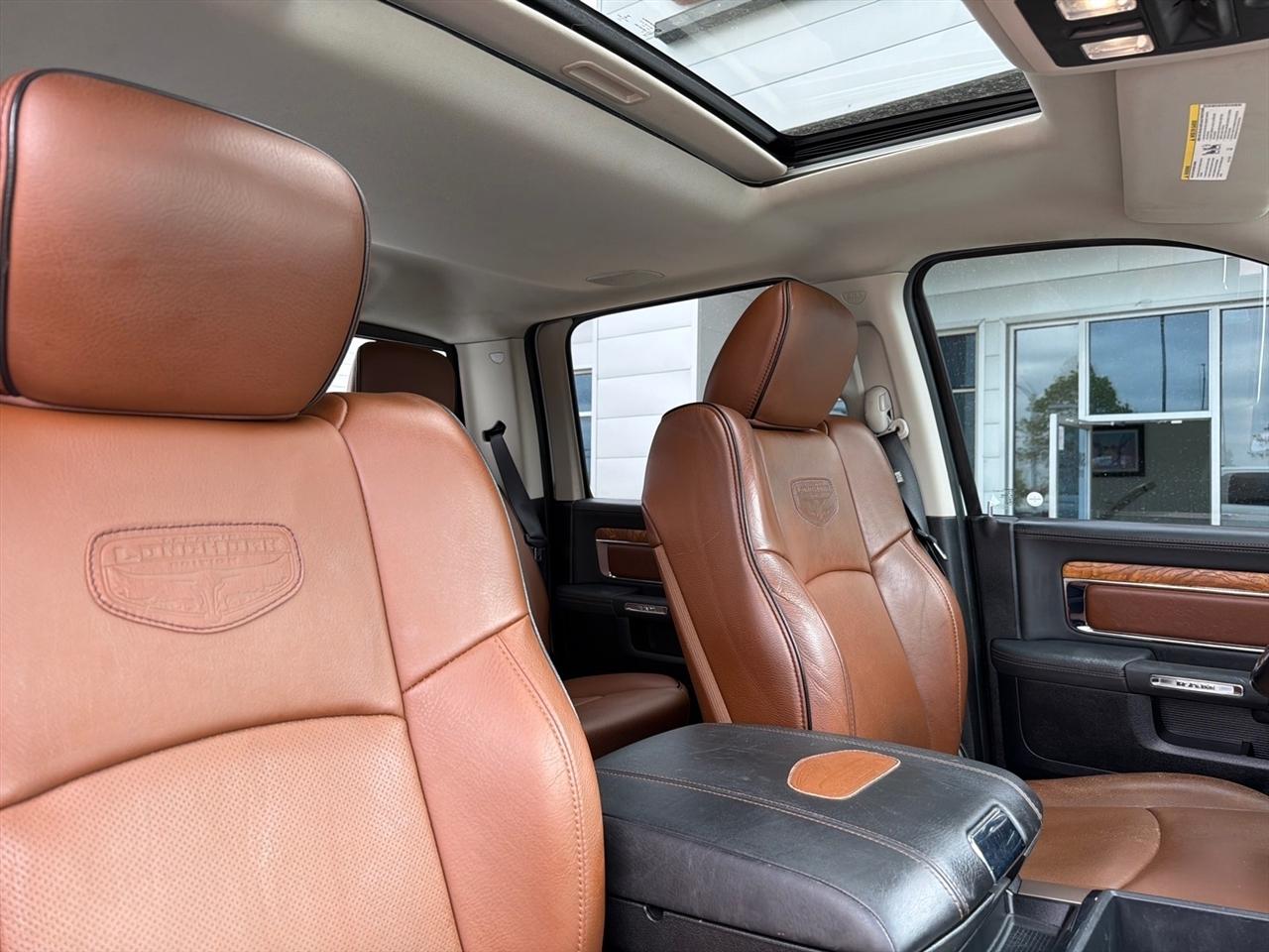 RAM 2500 Longhorn Crew Cab SWB 4WD 2014