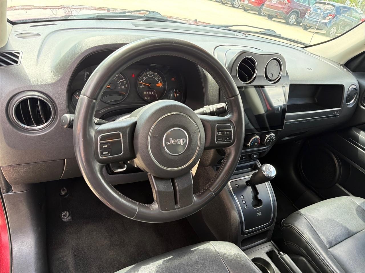 Jeep Patriot Latitude 4WD 2017