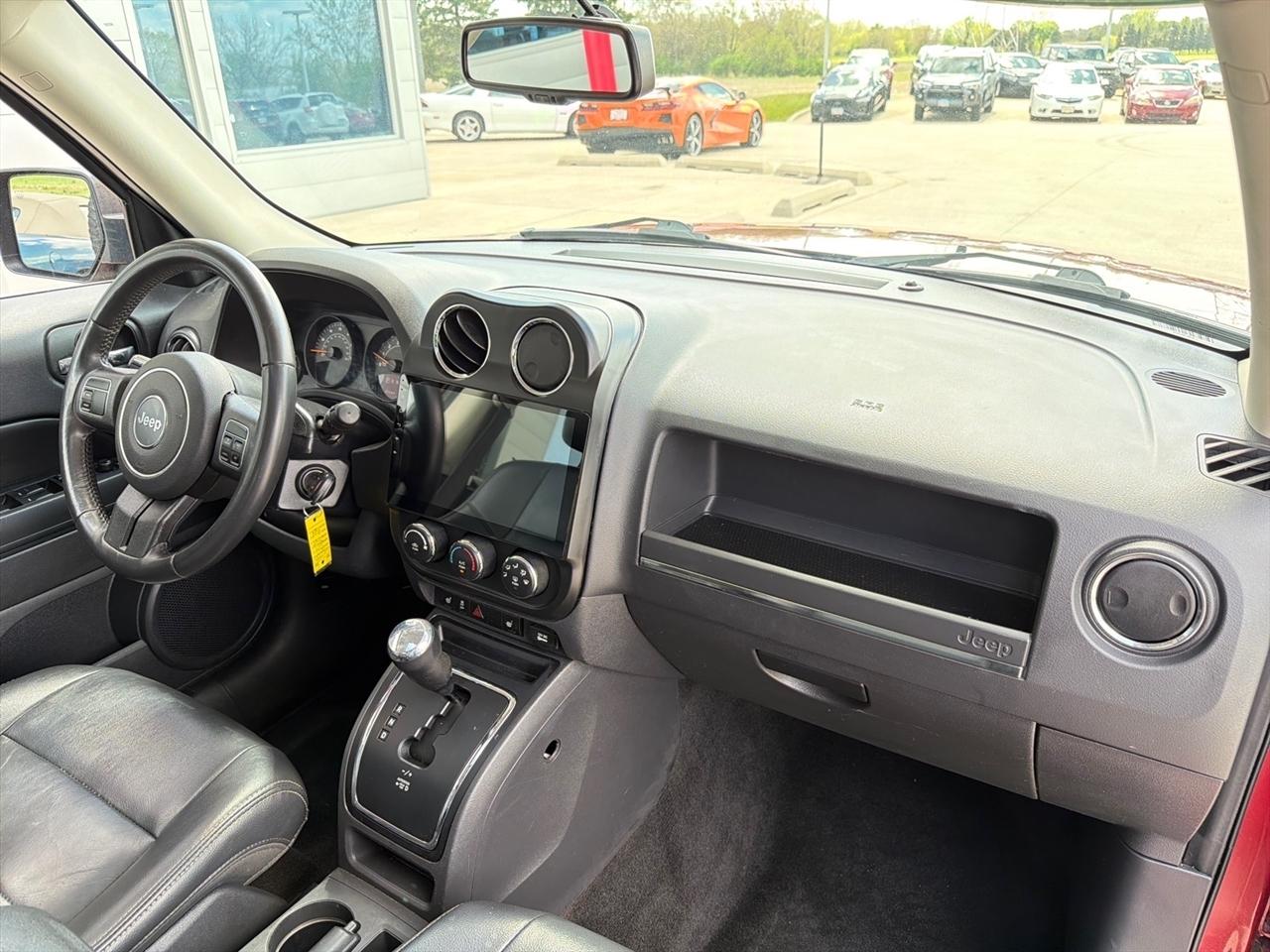 Jeep Patriot Latitude 4WD 2017