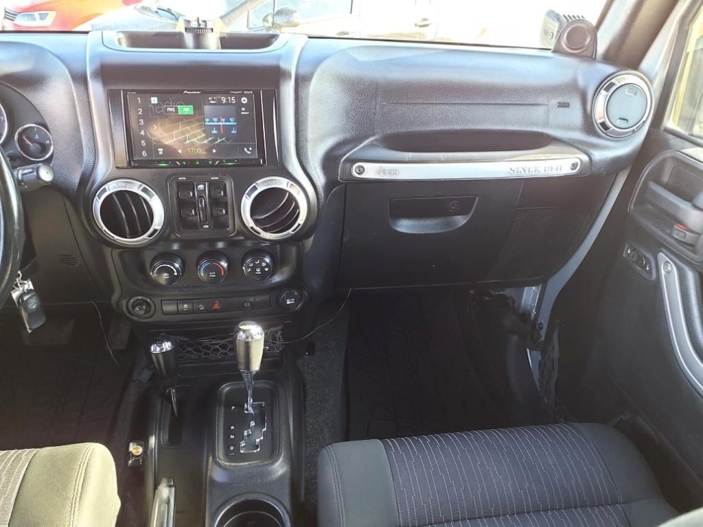 Jeep Wrangler Unlimited Rubicon 4WD 2012