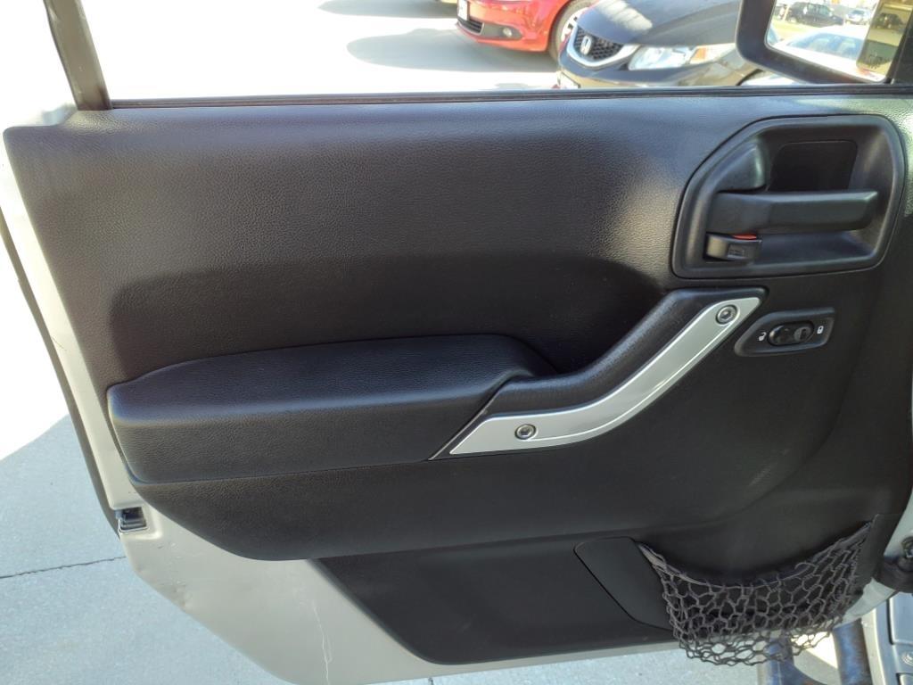 Jeep Wrangler Unlimited Rubicon 4WD 2012