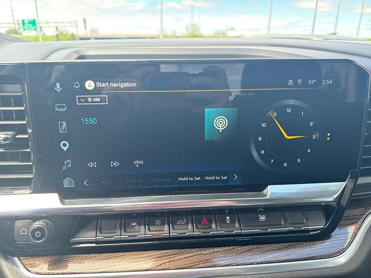 Chevrolet Silverado 1500 LT Crew Cab 4WD 2026