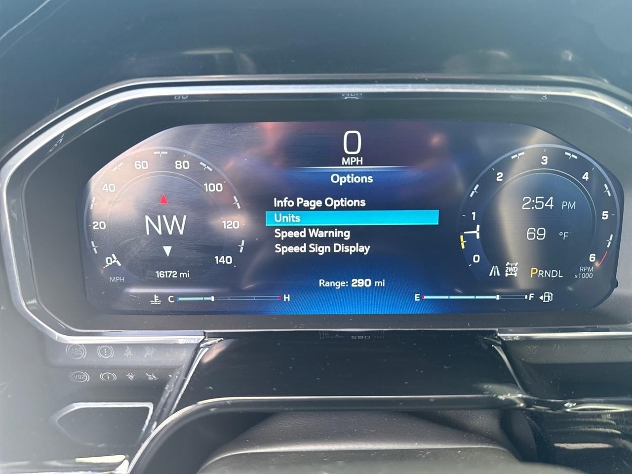 Chevrolet Silverado 1500 LT Crew Cab 4WD 2026