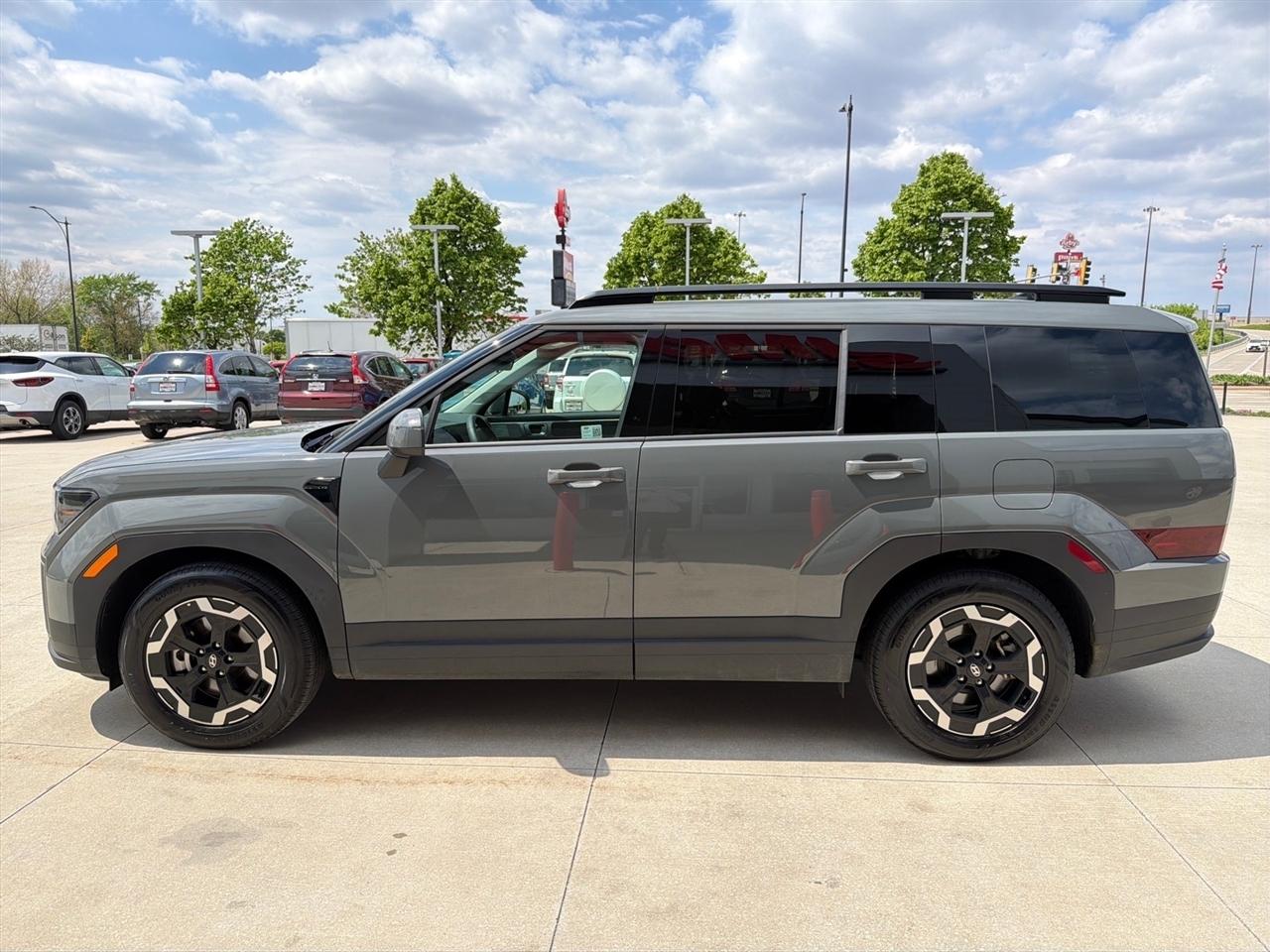 Hyundai Santa Fe SEL AWD 2026