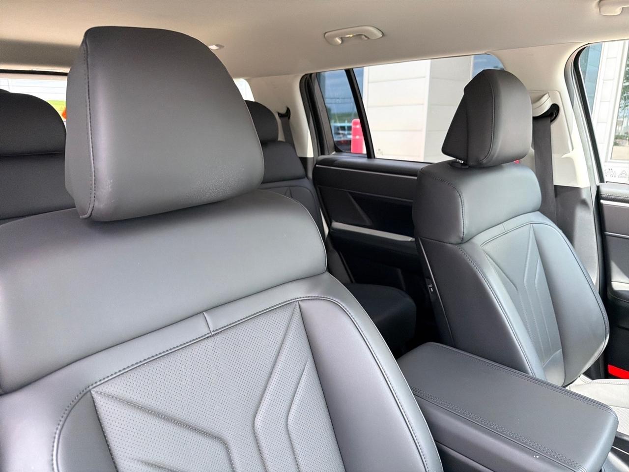 Hyundai Santa Fe SEL AWD 2026