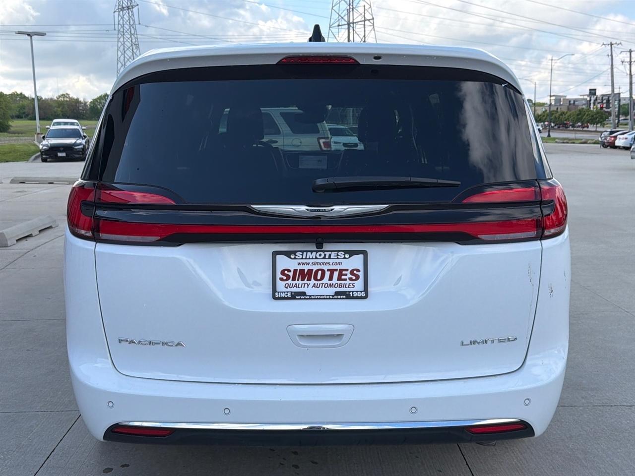 Chrysler Pacifica Limited 2026