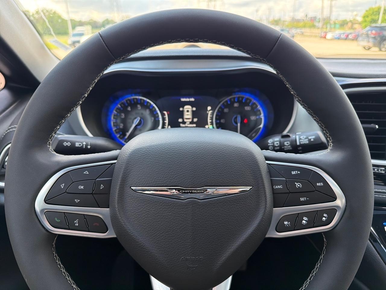 Chrysler Pacifica Limited 2026