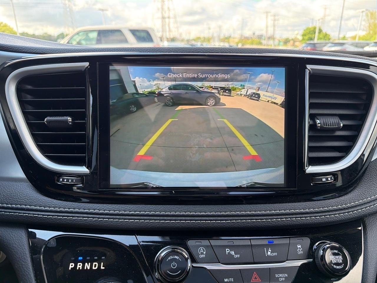 Chrysler Pacifica Limited 2026