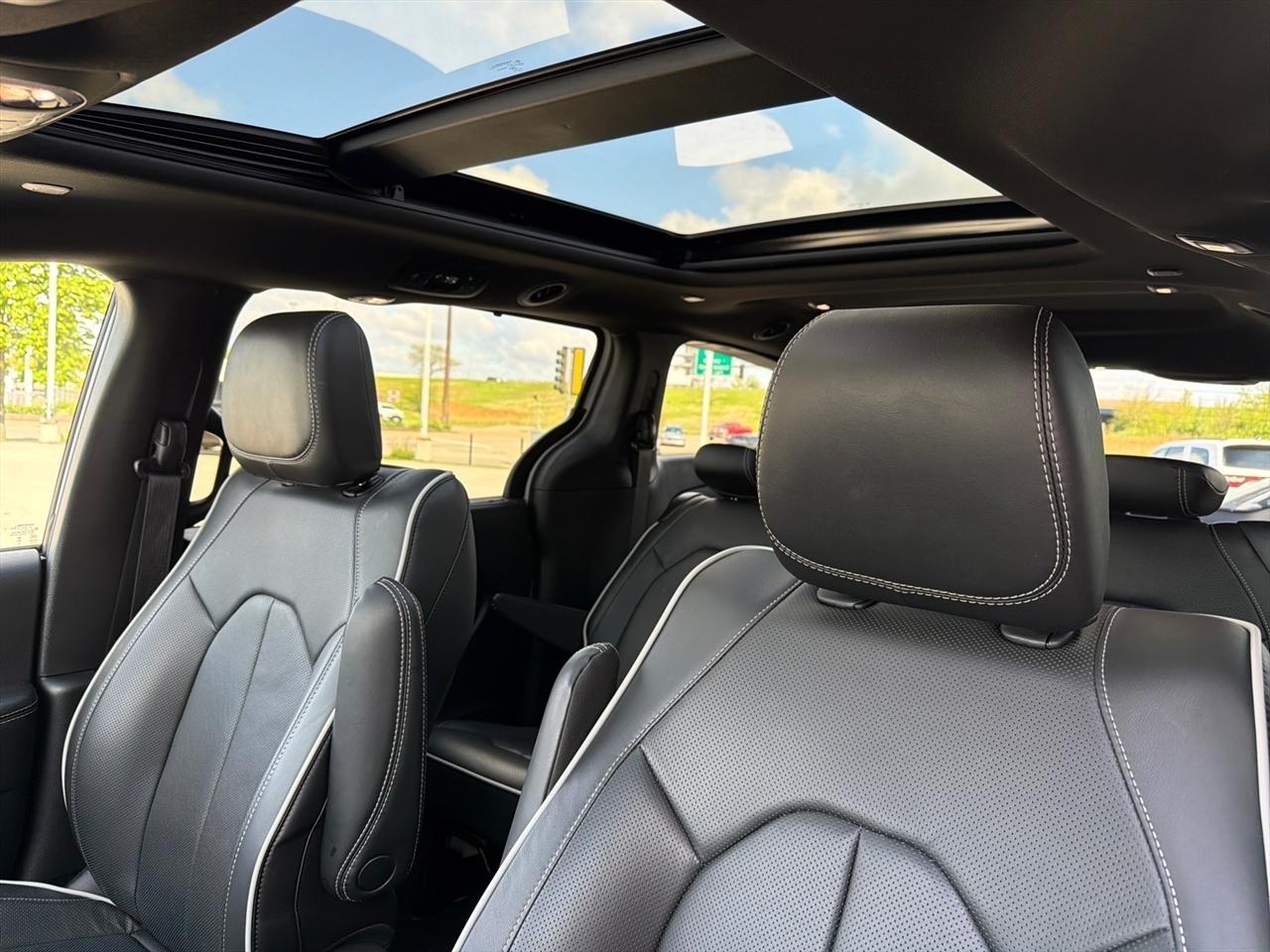 Chrysler Pacifica Limited 2026
