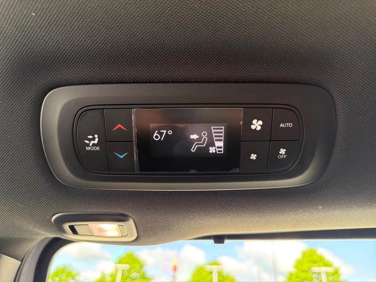 Chrysler Pacifica Limited 2026