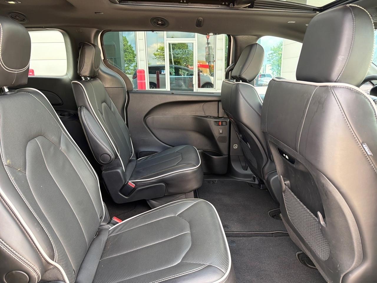 Chrysler Pacifica Limited 2026