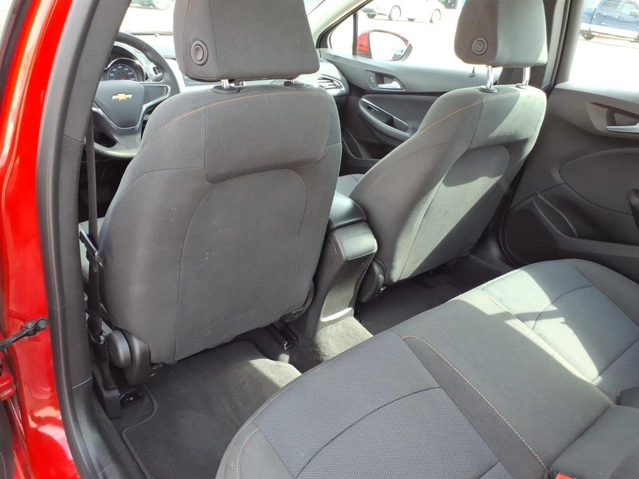 Chevrolet Cruze LS Auto 2018