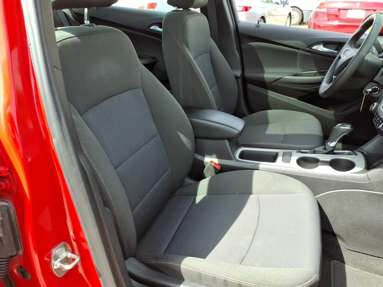 Chevrolet Cruze LS Auto 2018
