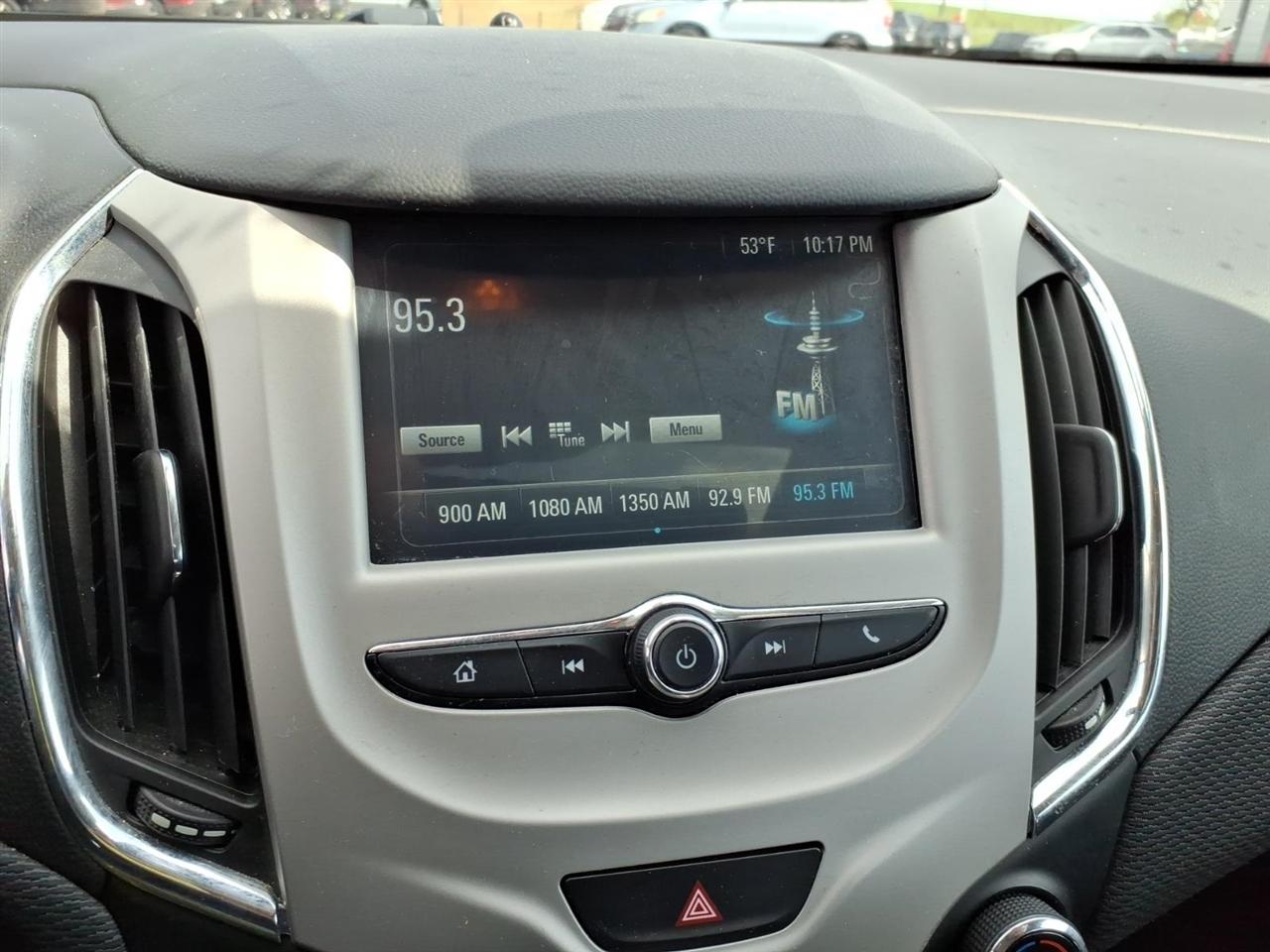 Chevrolet Cruze LS Auto 2018