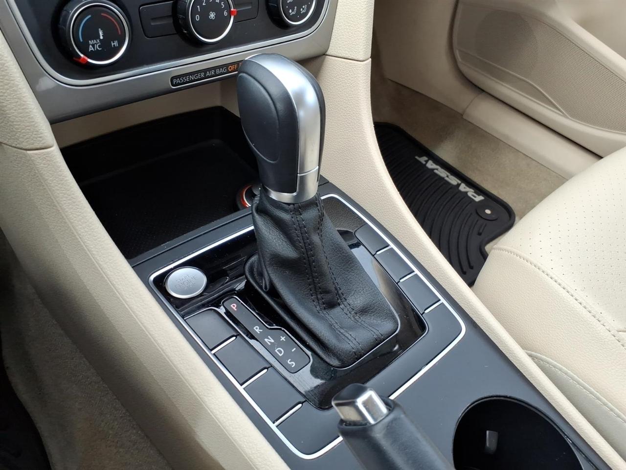 Volkswagen Passat Sport 5M 2015