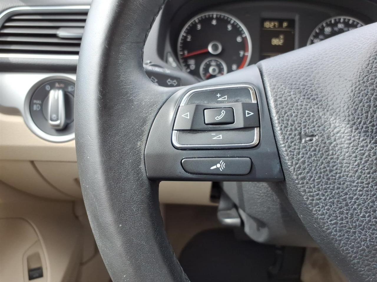 Volkswagen Passat Limited Edition 4D Sedan 2015