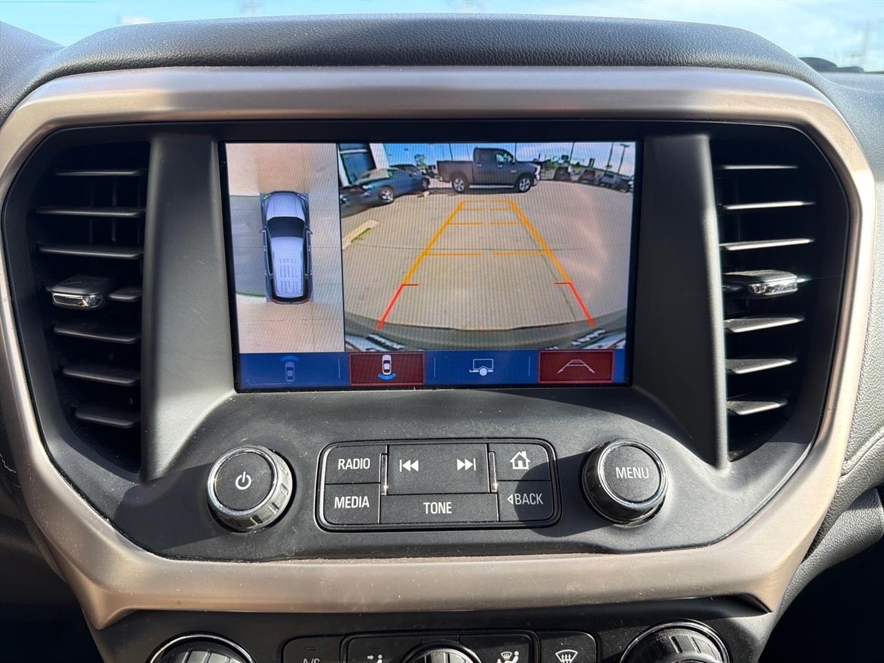 GMC Acadia Denali AWD 2018