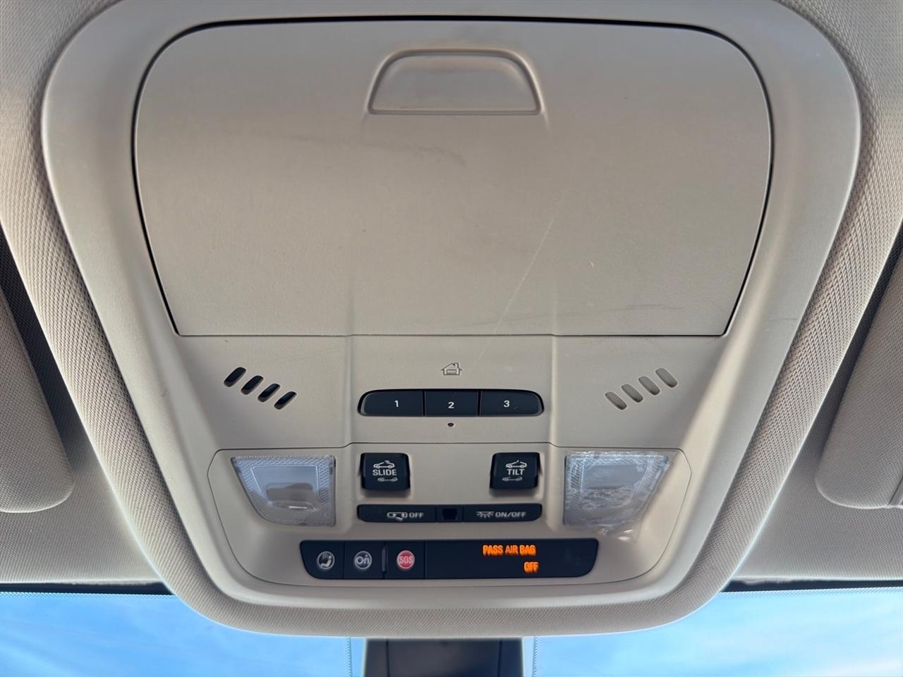 GMC Acadia Denali AWD 2018