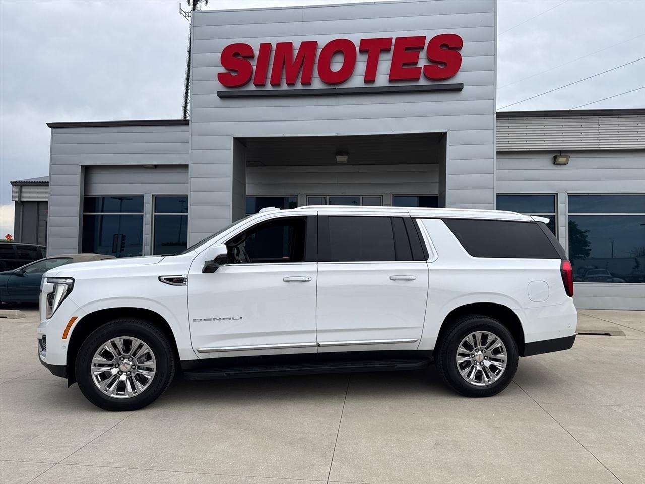 2025 GMC Yukon XL Denali 4WD