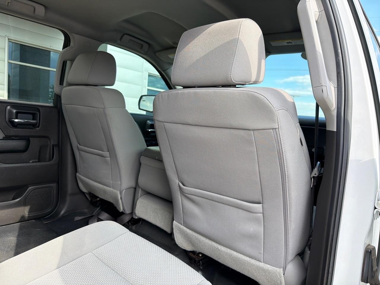 GMC Sierra 1500 Base Crew Cab Long Box 4WD 2018