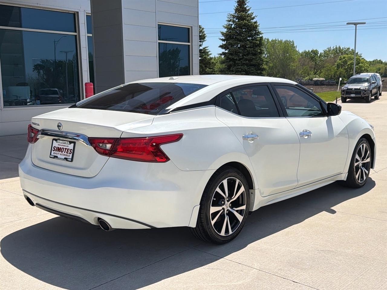 Nissan Maxima 3.5 S 2016