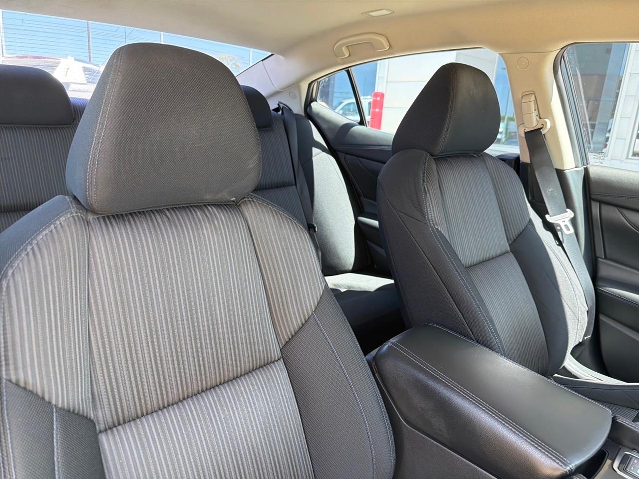 Nissan Maxima 3.5 S 2016