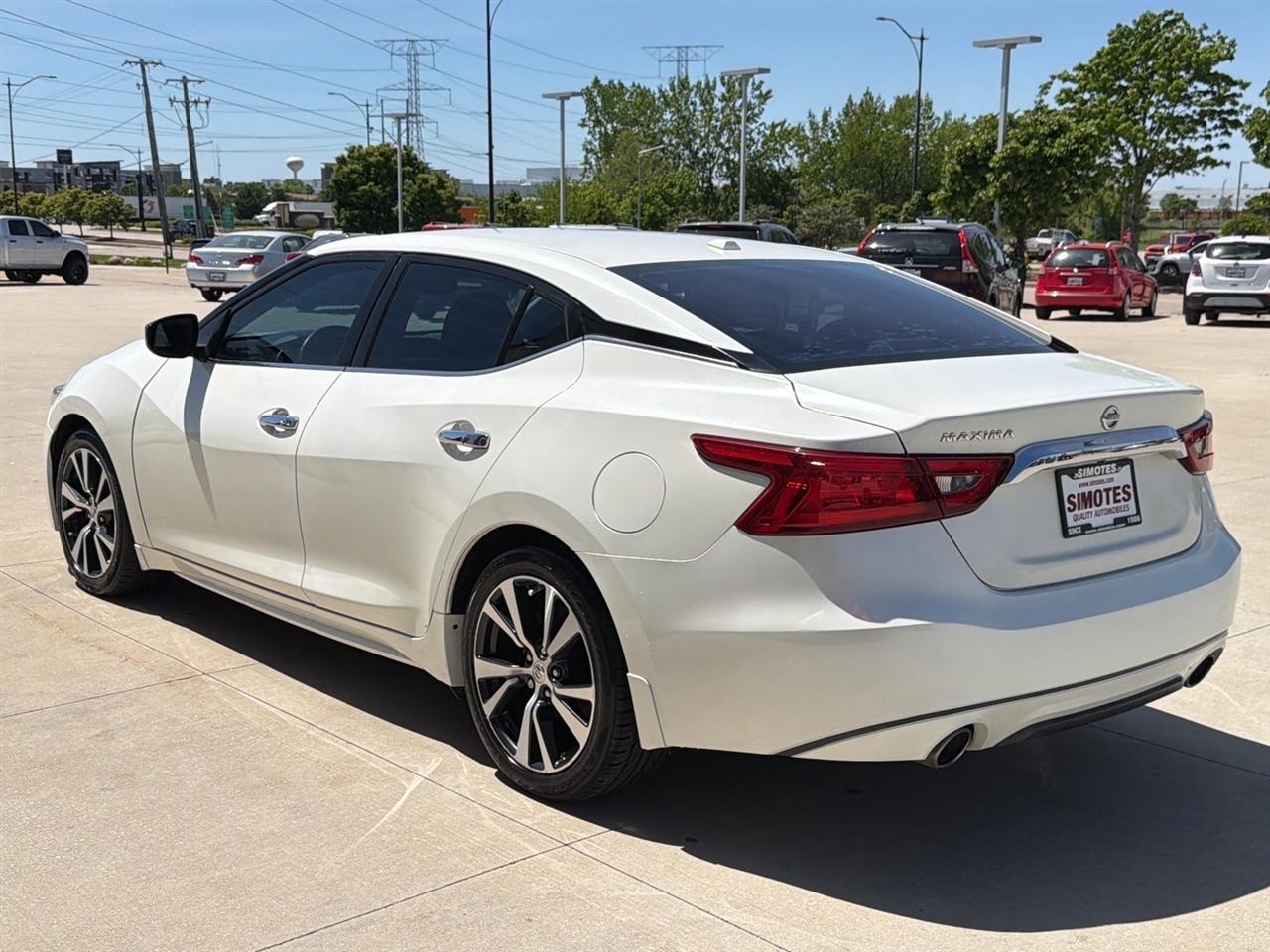 Nissan Maxima 3.5 S 2016