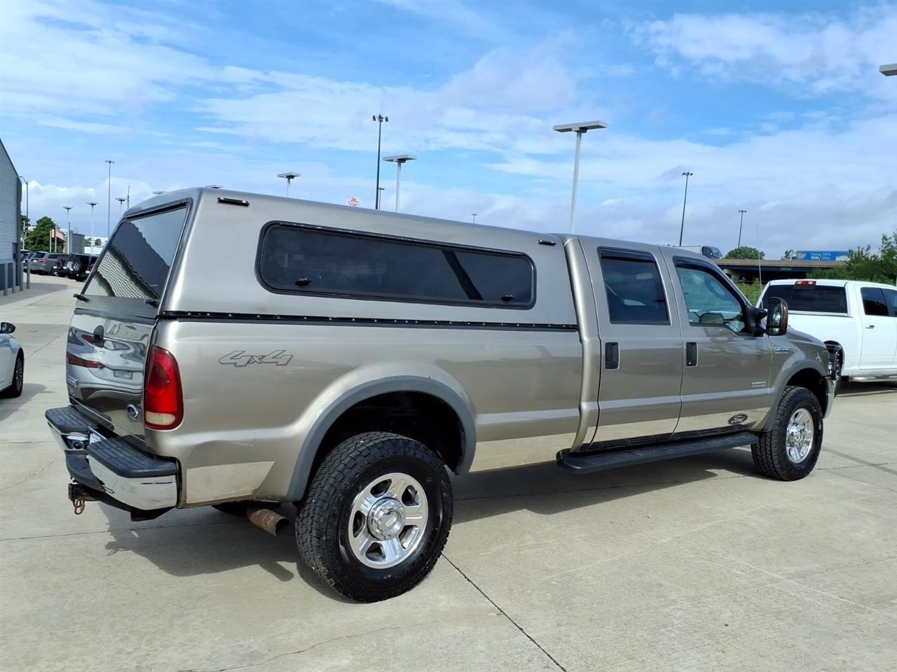 Ford F-350 SD XLT Crew Cab 4WD 2005