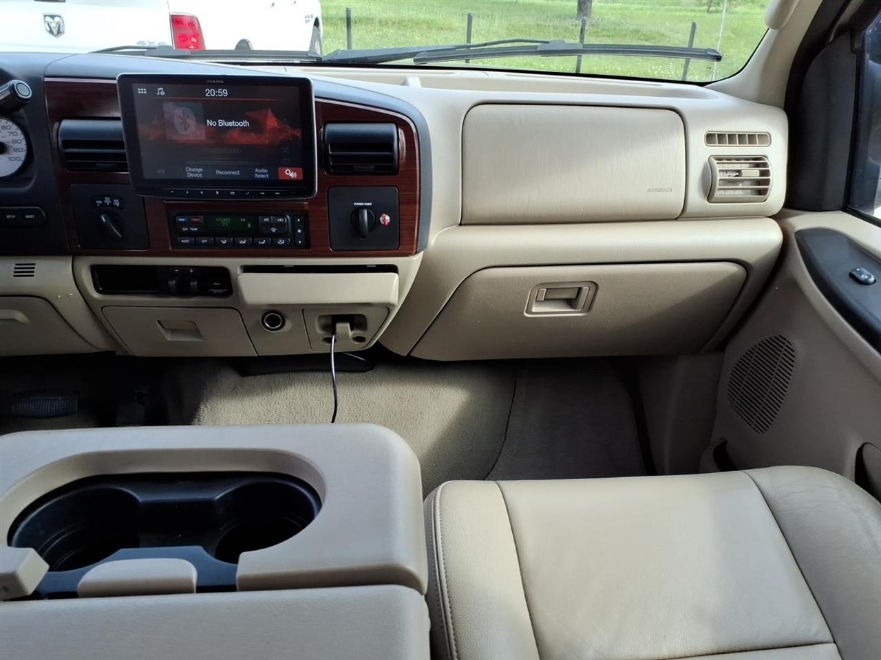 Ford F-350 SD XLT Crew Cab 4WD 2005