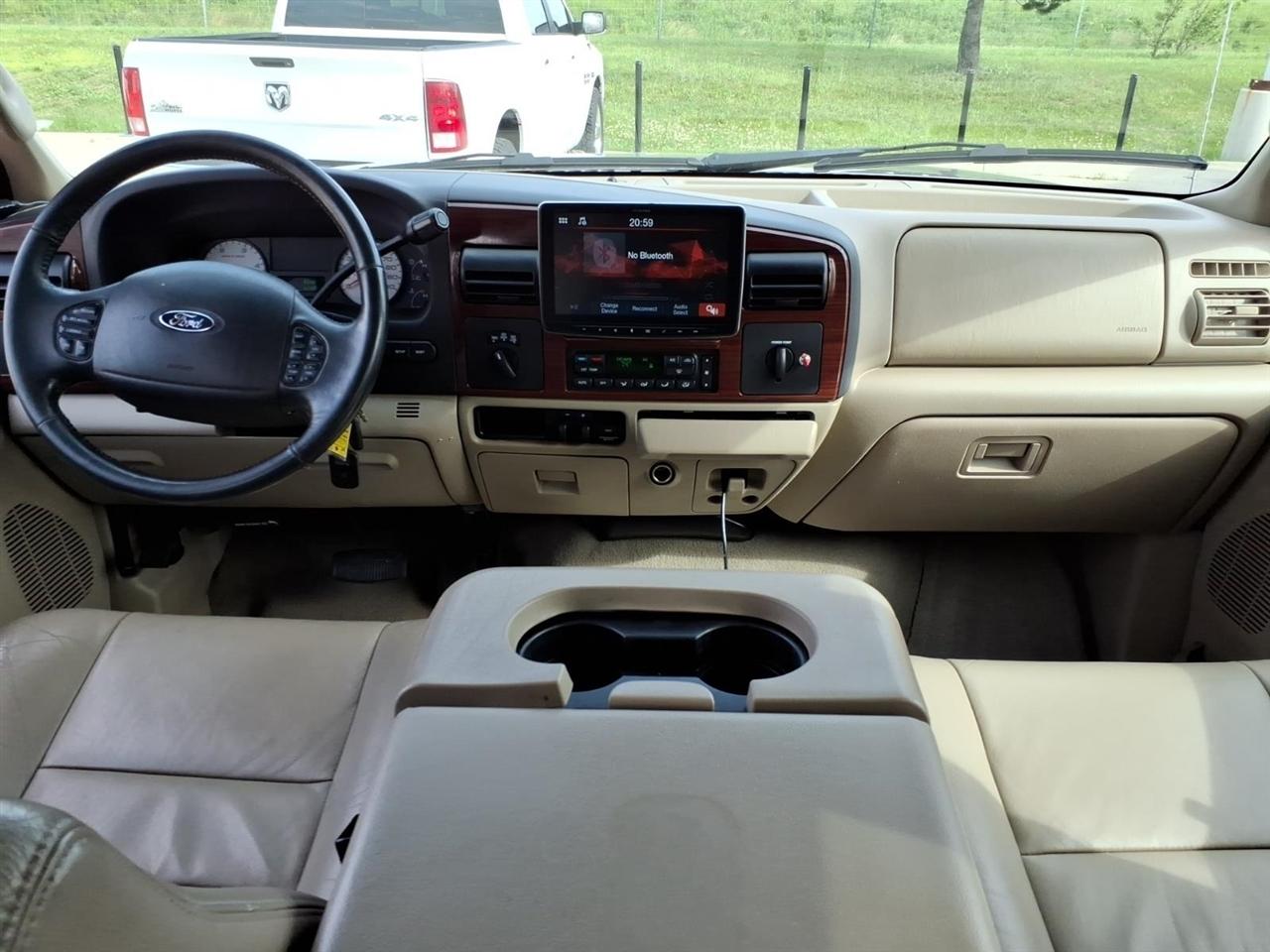 Ford F-350 SD XLT Crew Cab 4WD 2005
