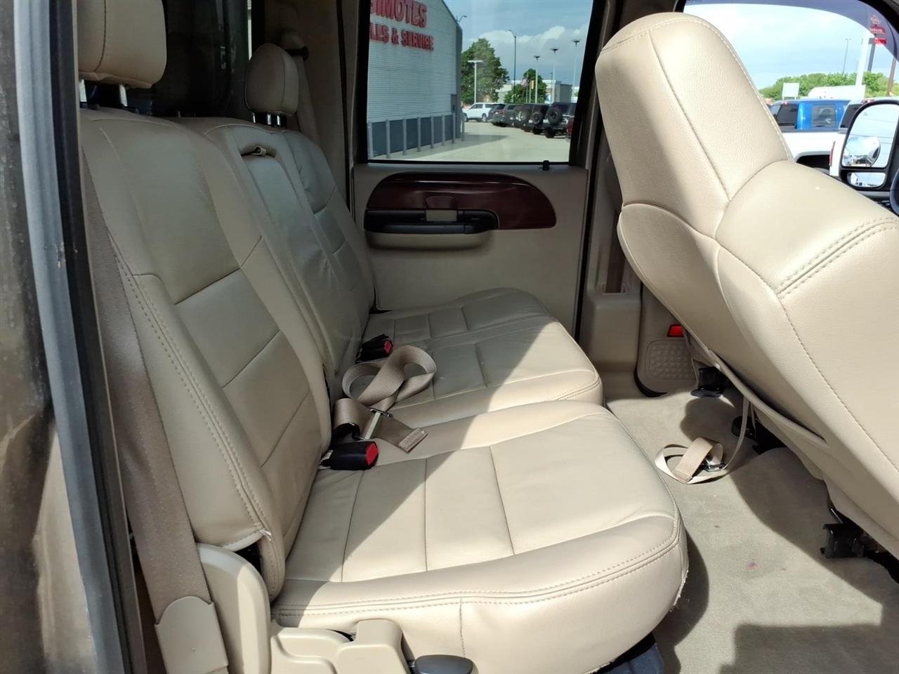 Ford F-350 SD XLT Crew Cab 4WD 2005