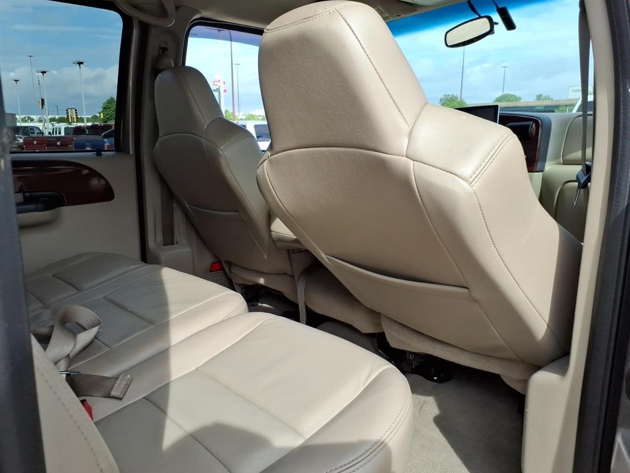 Ford F-350 SD XLT Crew Cab 4WD 2005