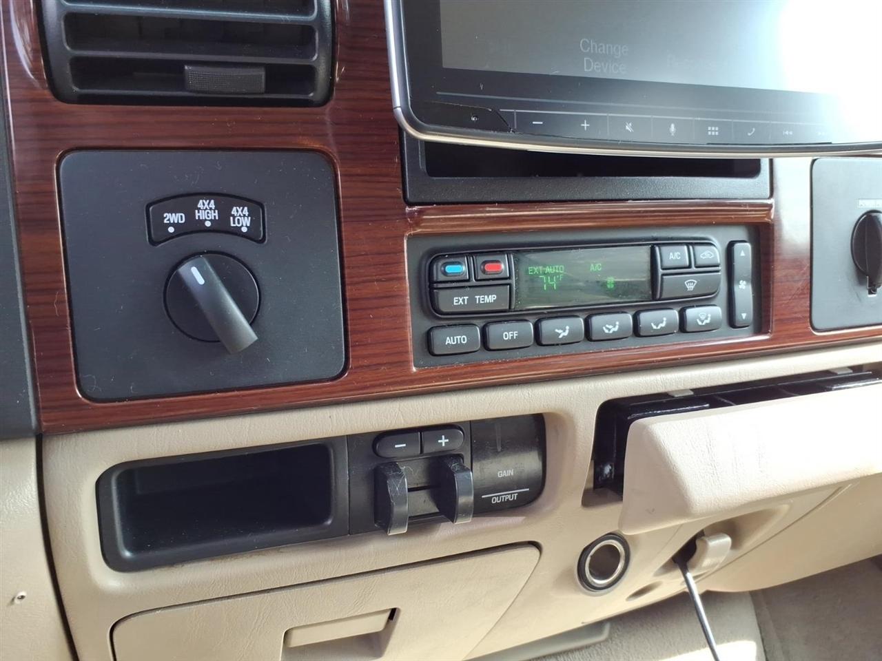 Ford F-350 SD XLT Crew Cab 4WD 2005