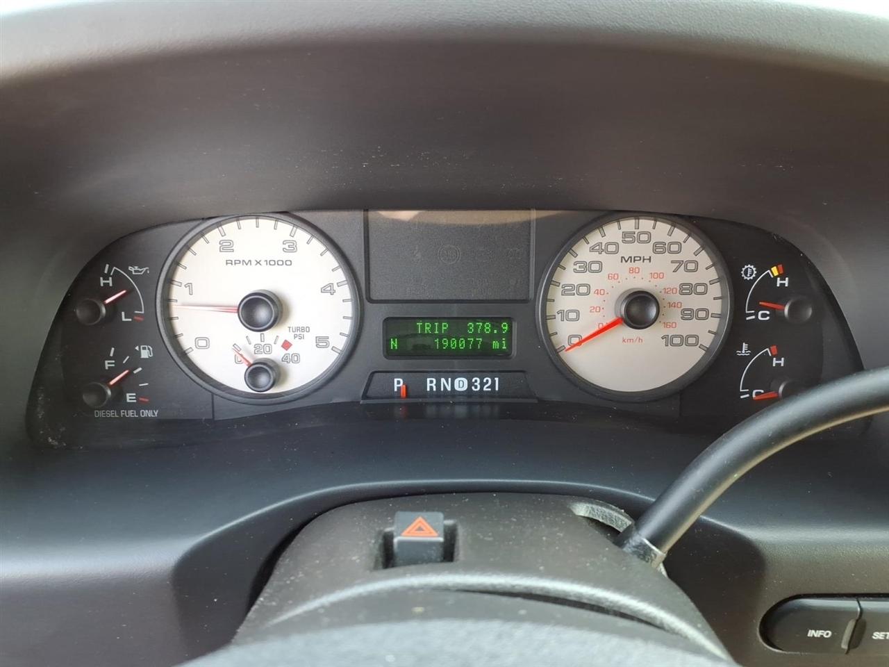 Ford F-350 SD XLT Crew Cab 4WD 2005