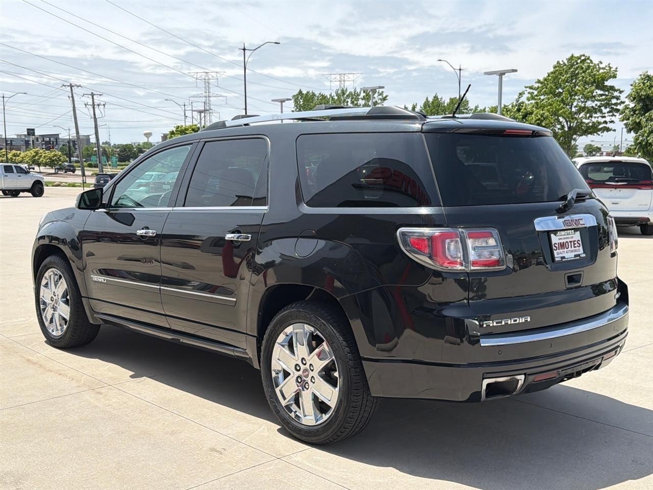 GMC Acadia Denali AWD 2013