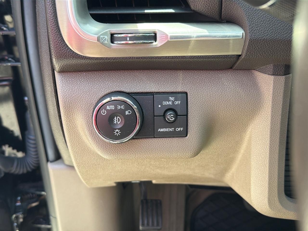 GMC Acadia Denali AWD 2013