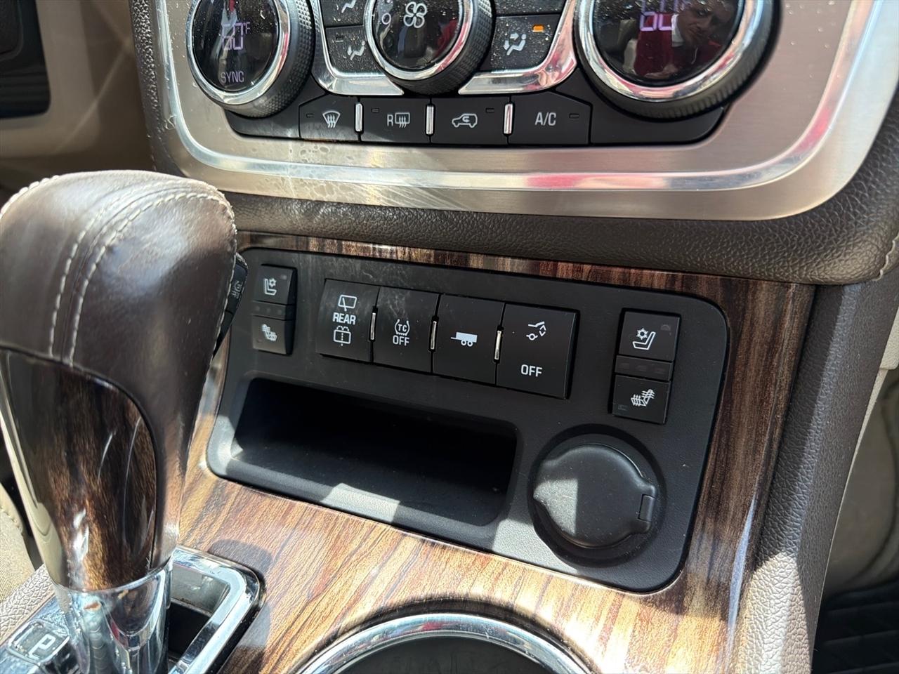 GMC Acadia Denali AWD 2013