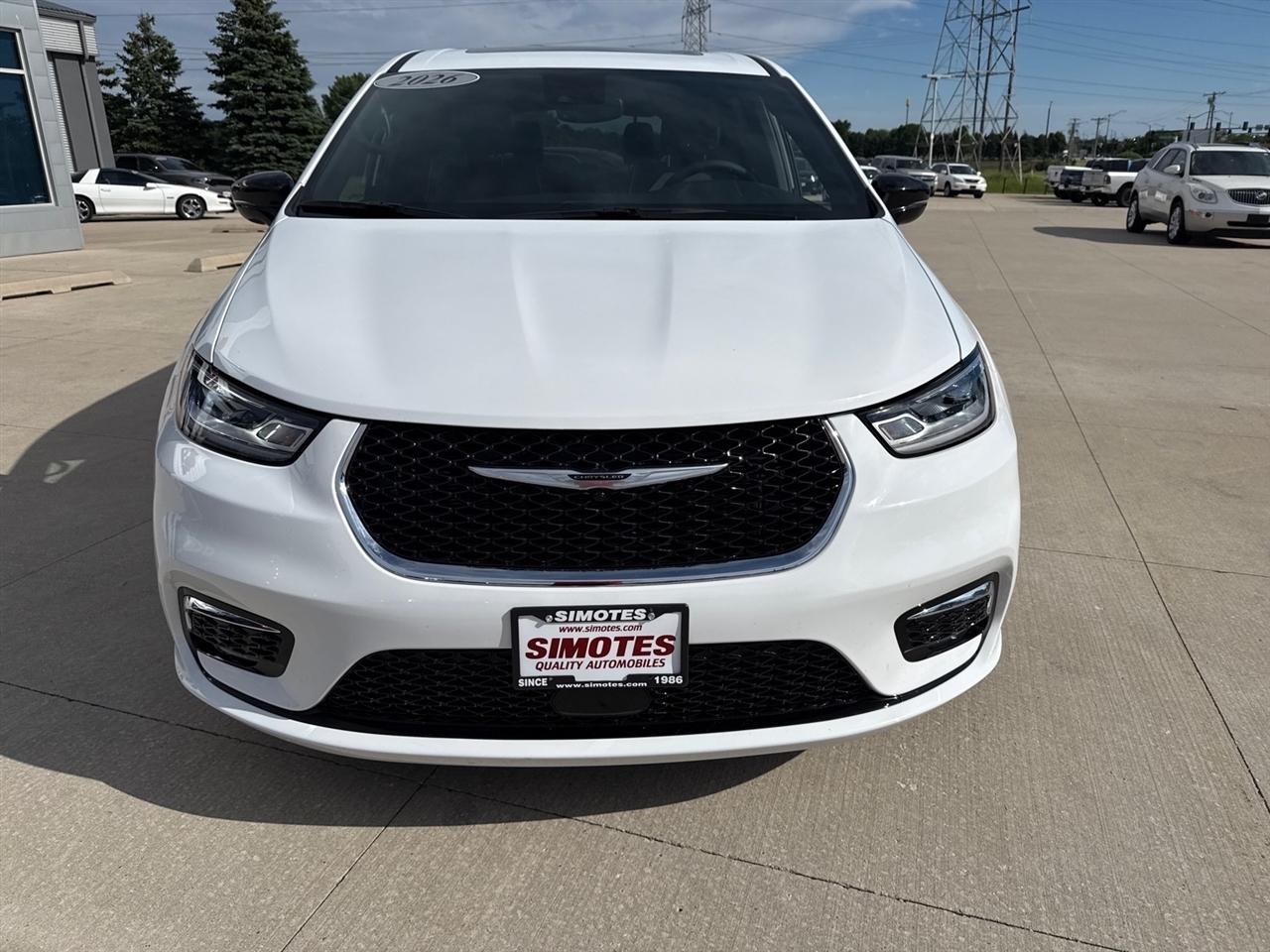 Chrysler Pacifica Limited 2026