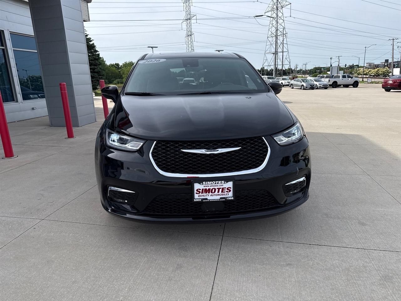 Chrysler Pacifica Limited 2026